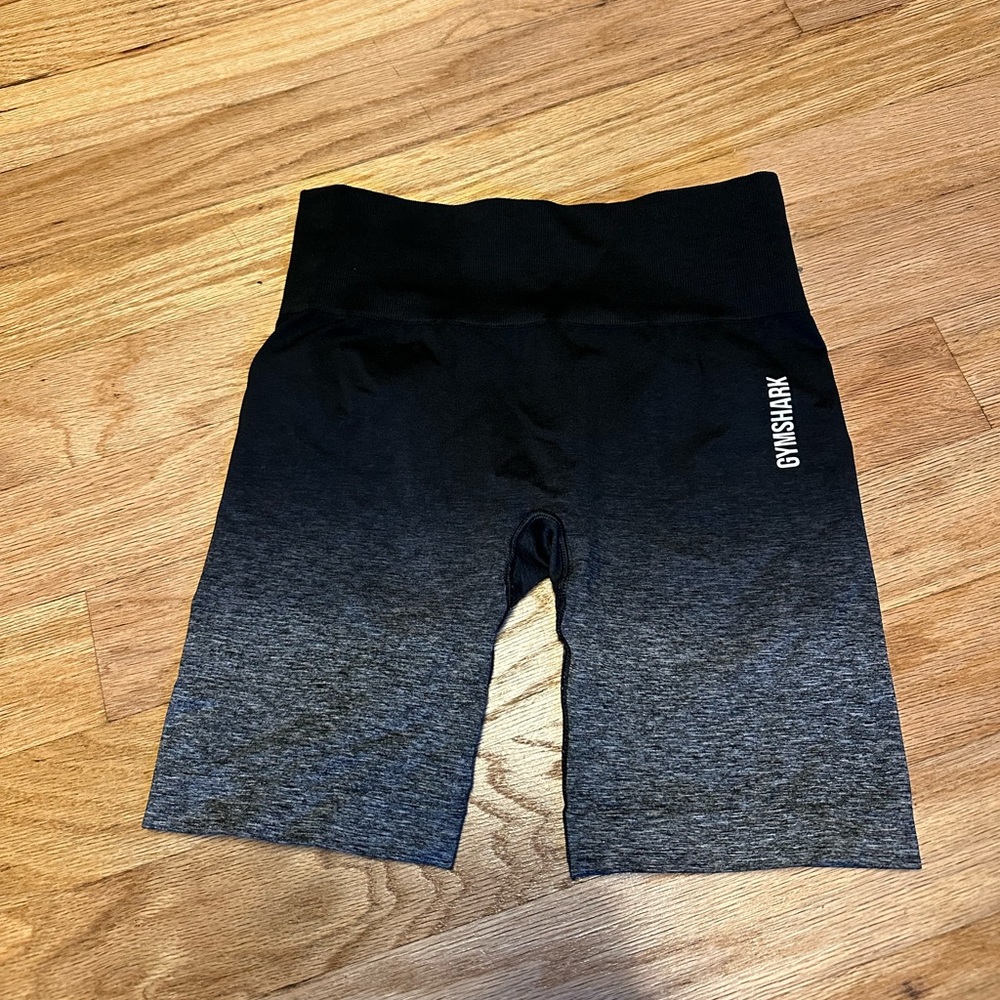 Gymshark Ombré Biker Shorts Medium